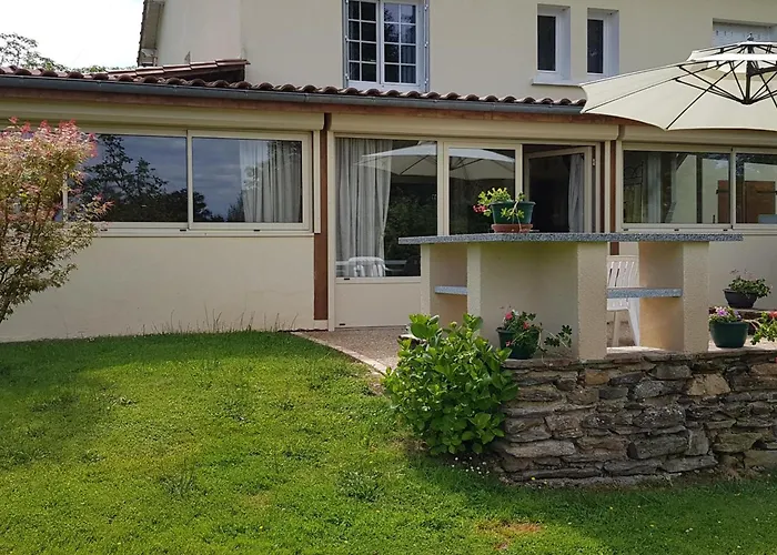 Semesterbostad Maison Au Coeur Du Parc Perigord Limousin Avec Climatisation - Fr-1-616-78 Saint-Jory-de-Chaleix